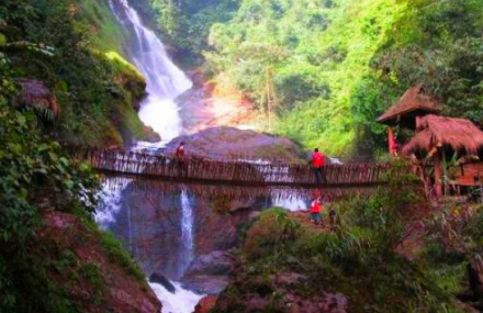 佤族生态旅游区